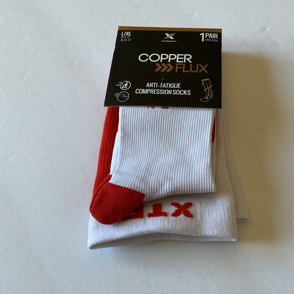 XTF COPPER FLUX ANTI FATIGUE COMPRESSION SOCKS KNEE HIGH WHITE L/XL NWT